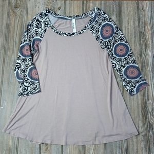 Emerald Eccentric Lightweight Cozy Soft Flowy Blouse Top